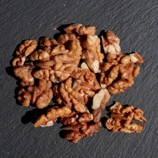 {Miez de Nucă true} - imagine 0